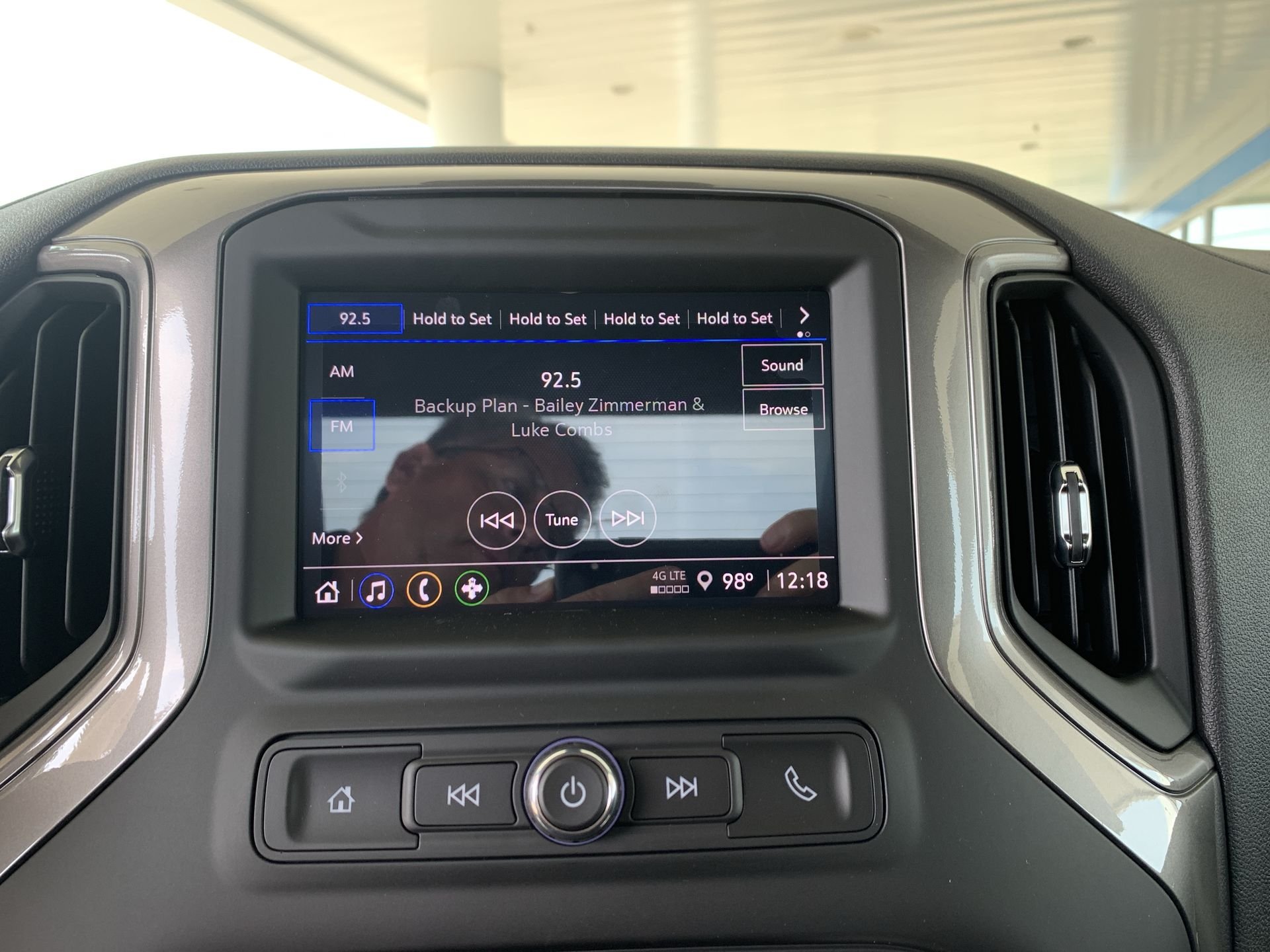 2025 GMC Sierra 1500 Pro - Photo 27
