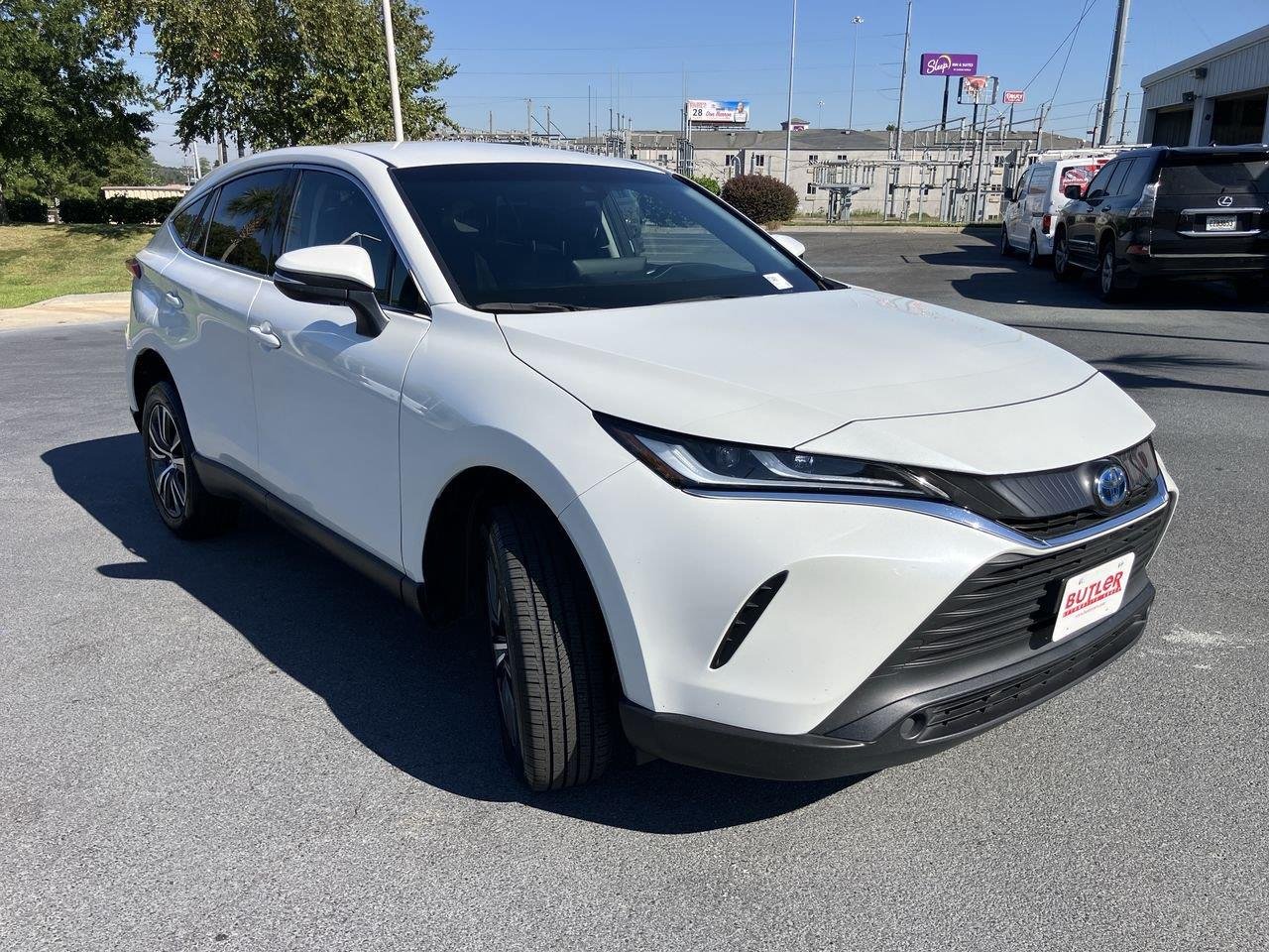 Used 2024 White (Wind Chill Pearl) Toyota LE AWD image 7