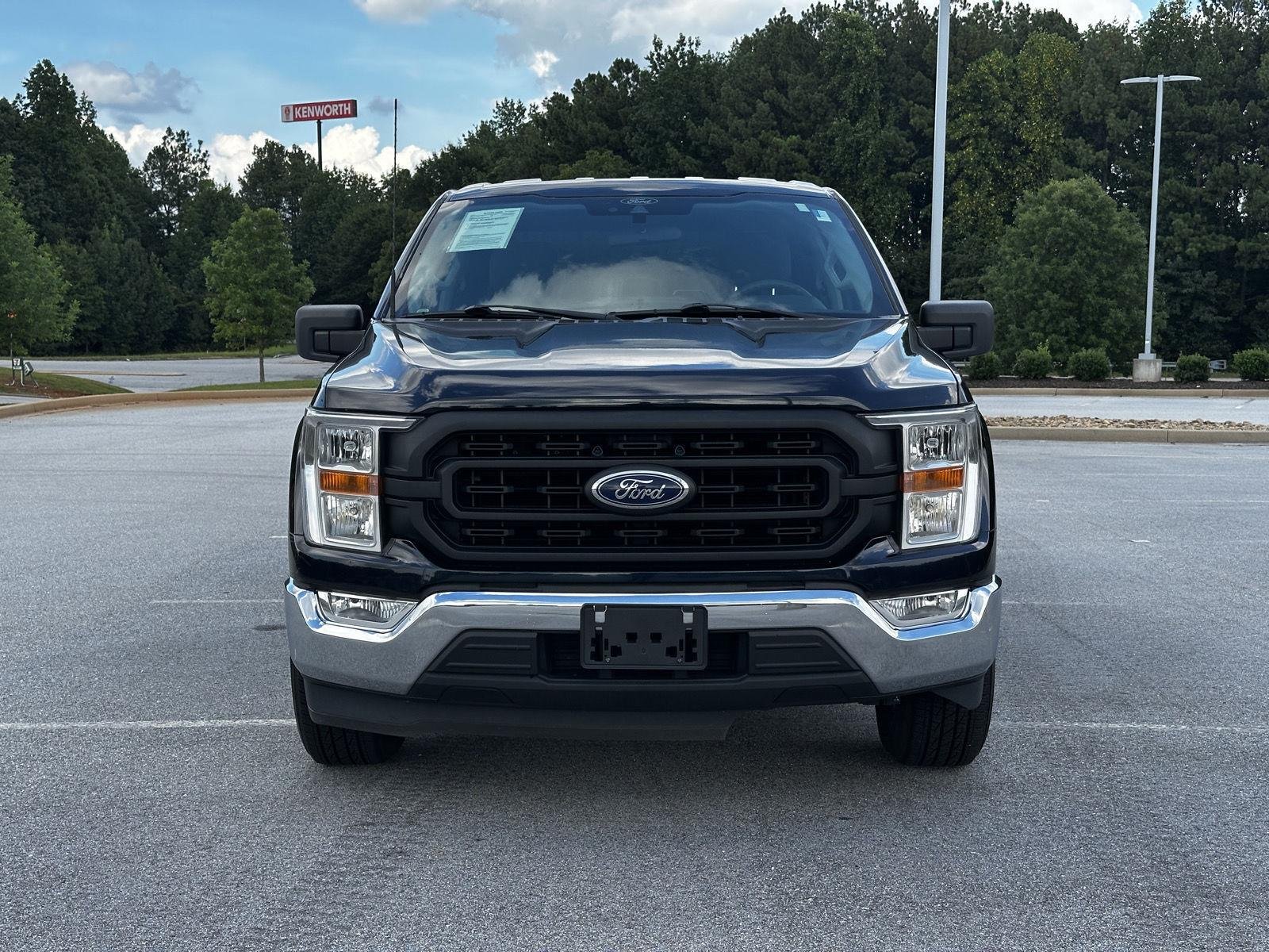 Used 2022 Antimatter Blue Metallic Ford XL image 4