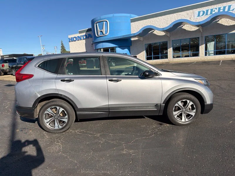 Used 2017  Honda LX image 8