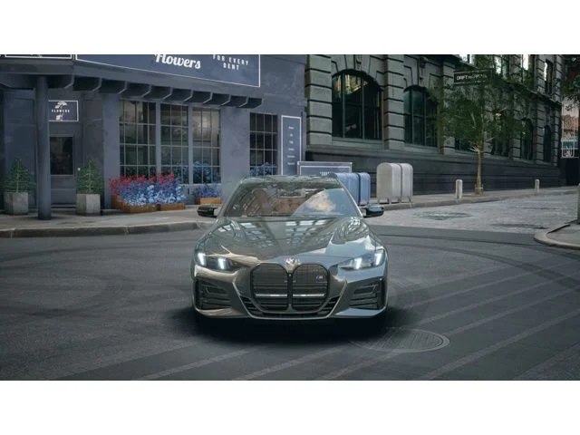 New 2026 Dravit Grey Metallic BMW M440i xDrive image 3