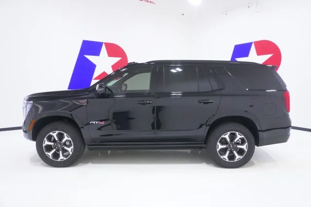 2026 GMC Yukon AT4 Ultimate - Photo 11