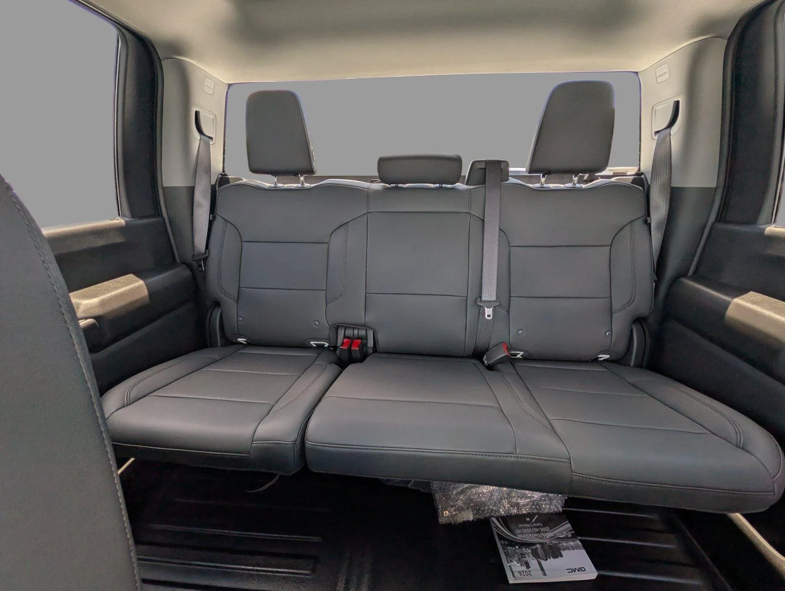 New 2026 Summit White GMC Pro image 14