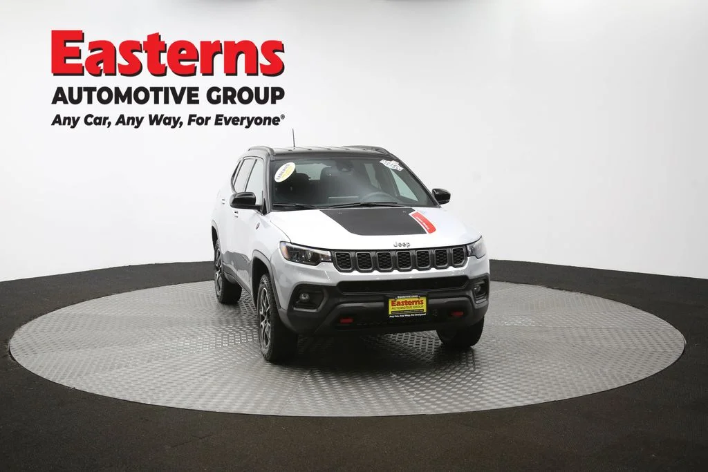 Used 2024 Silver Jeep Trailhawk image 49
