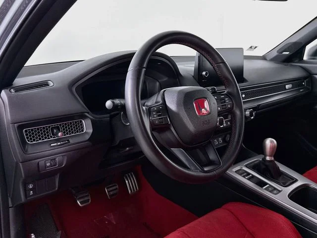 Used 2024 Gray Honda  image 9