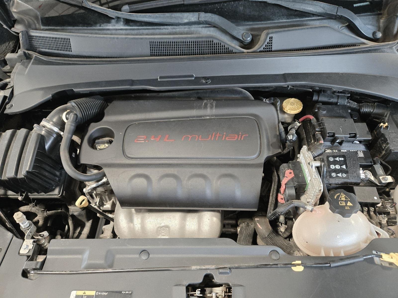 Used 2018 BLACK JEEP SPORT image 54