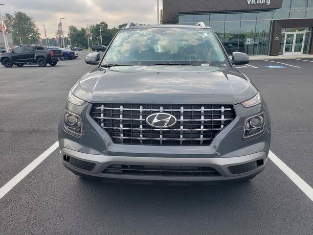 New 2026 Gray Hyundai SEL image 2