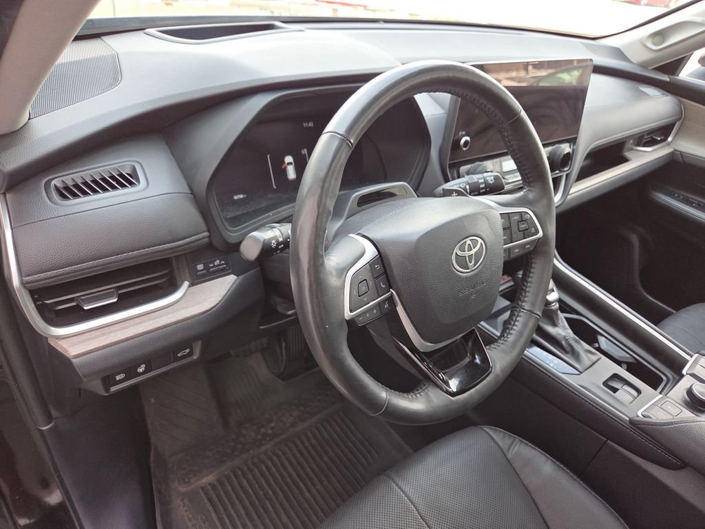 Used 2024 Black Toyota Platinum image 18