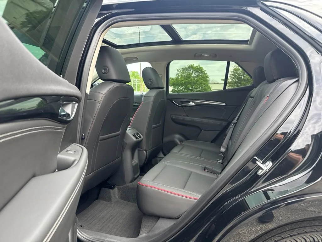 Used 2023 Ebony Twilight Metallic Buick Essence image 15