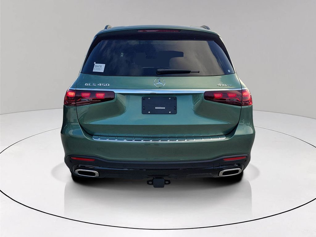 New 2026 MANUFAKTUR Ireland Mid Green Metallic Mercedes-Benz GLS 450 image 4