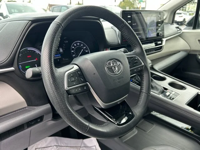 2021 Toyota Sienna Limited - Photo 36