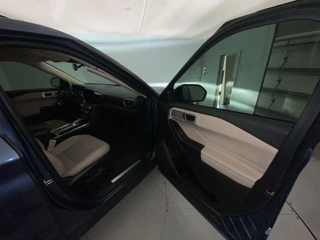 Used 2020 Blue Ford Limited image 21