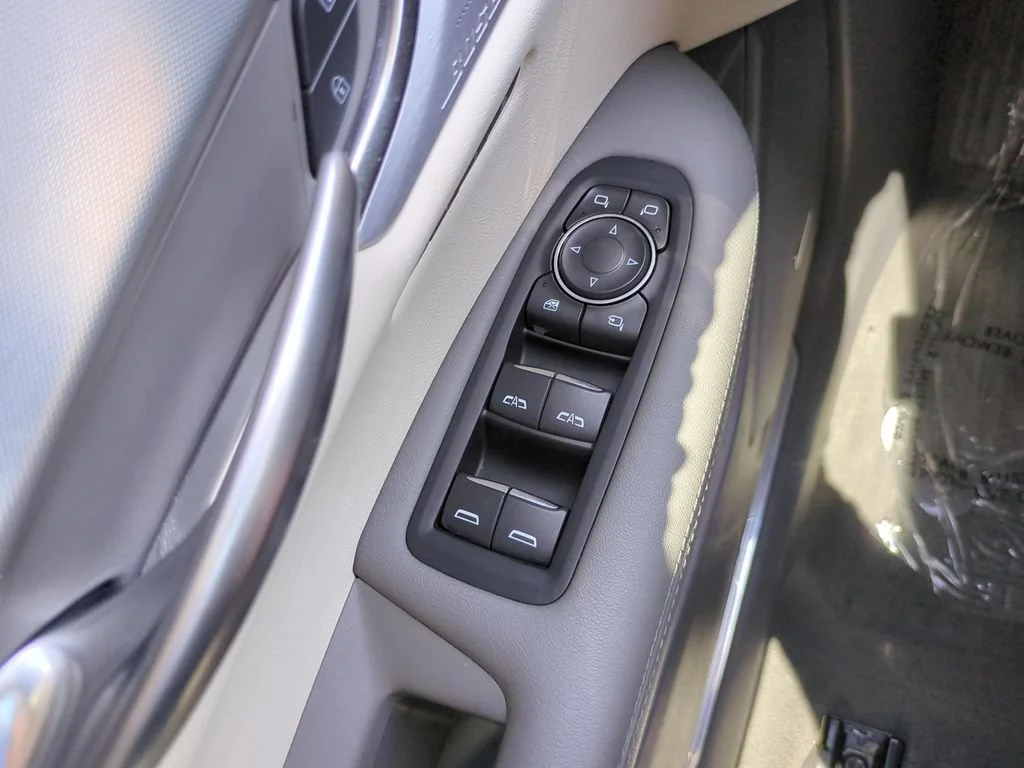Used 2023 Latte Metallic Cadillac Premium Luxury image 20