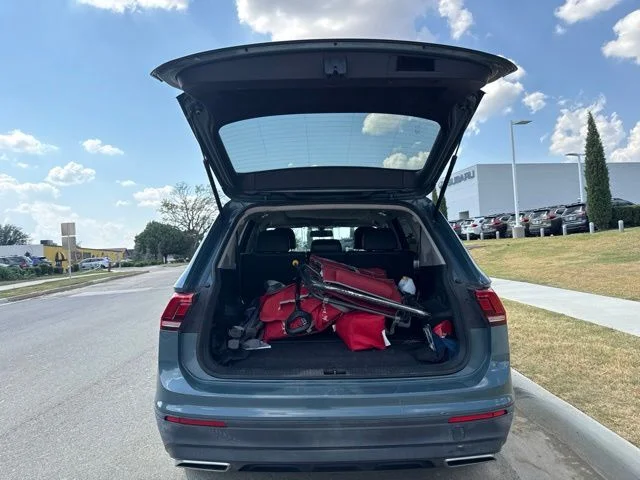 Used 2019 Green Volkswagen 2.0T SE image 9