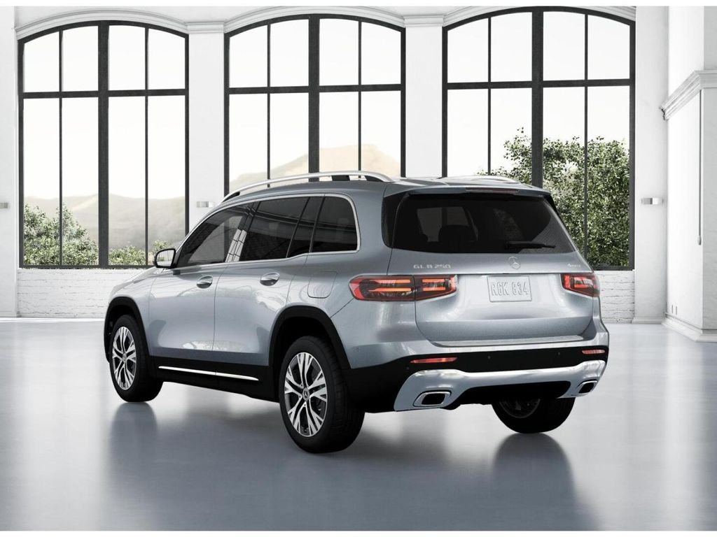 New 2026 Cirrus Silver Metallic Mercedes-Benz GLB 250 image 28