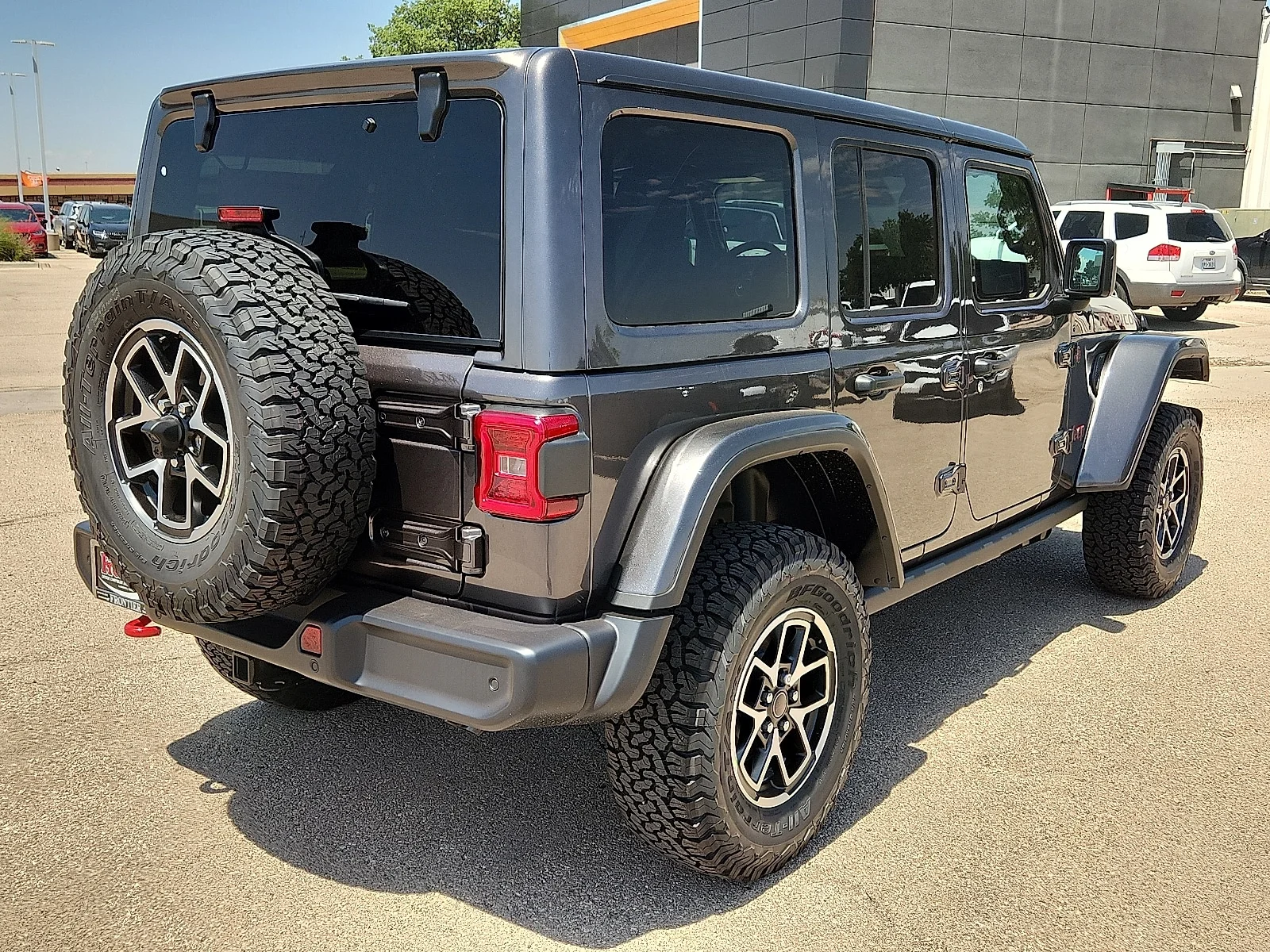 New 2026 Granite Crystal Metallic Clear-Coat  Paint Jeep 4-DOOR RUBICON image 4