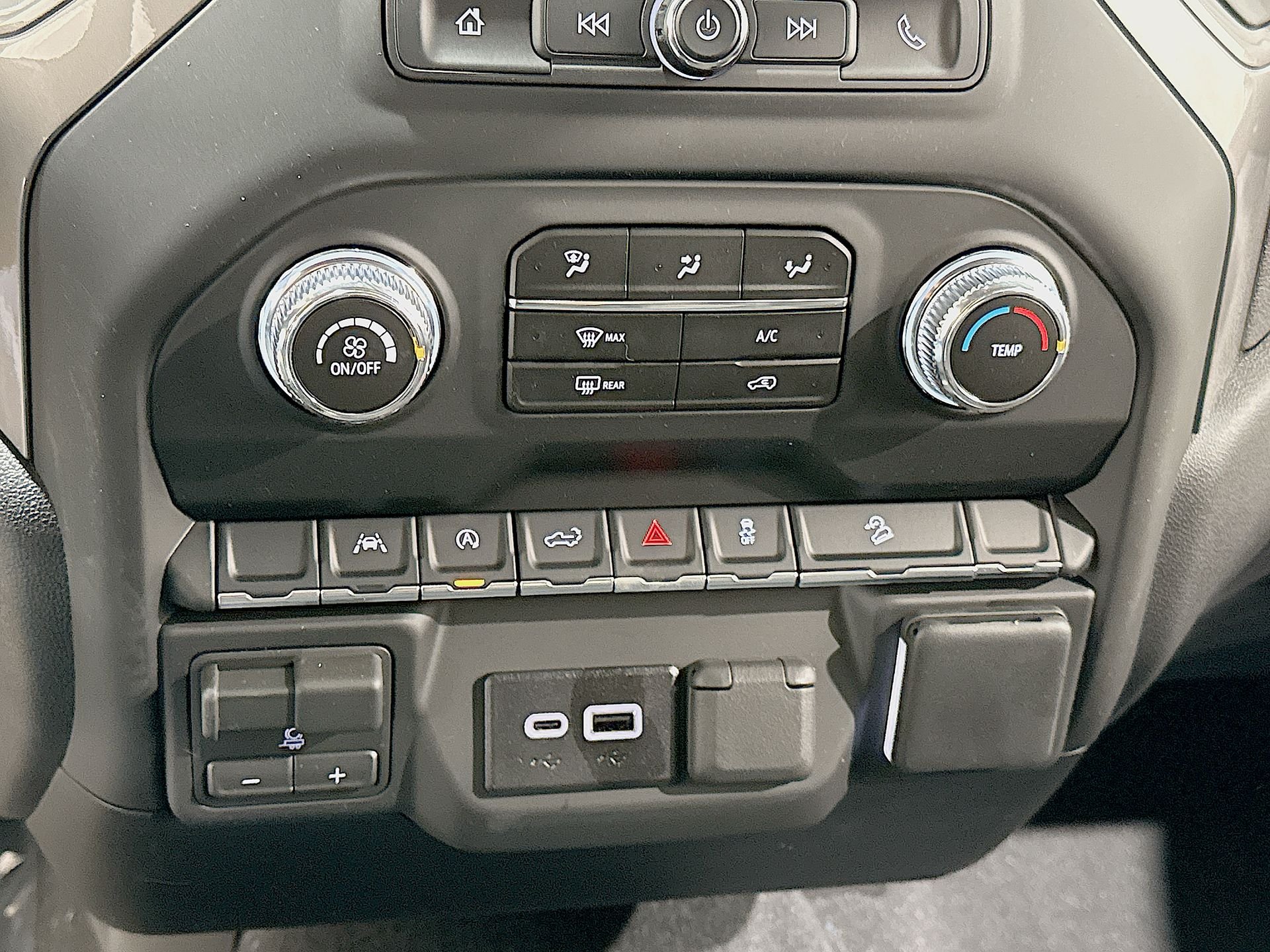 2026 GMC Sierra 1500 Pro - Photo 17