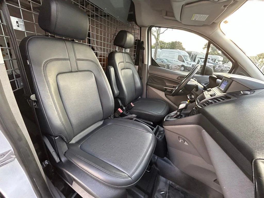 Used 2019 Frozen White Ford XL image 24
