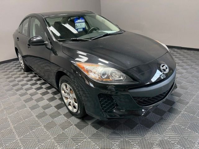 Used 2013 Mazda MAZDA3 i SV with VIN JM1BL1TF5D1751035 for sale in Sheffield, OH
