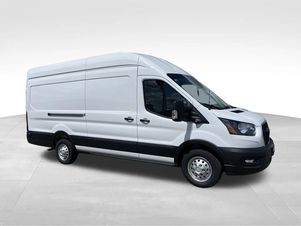 New 2026 Oxford White Ford Cargo Van image 2