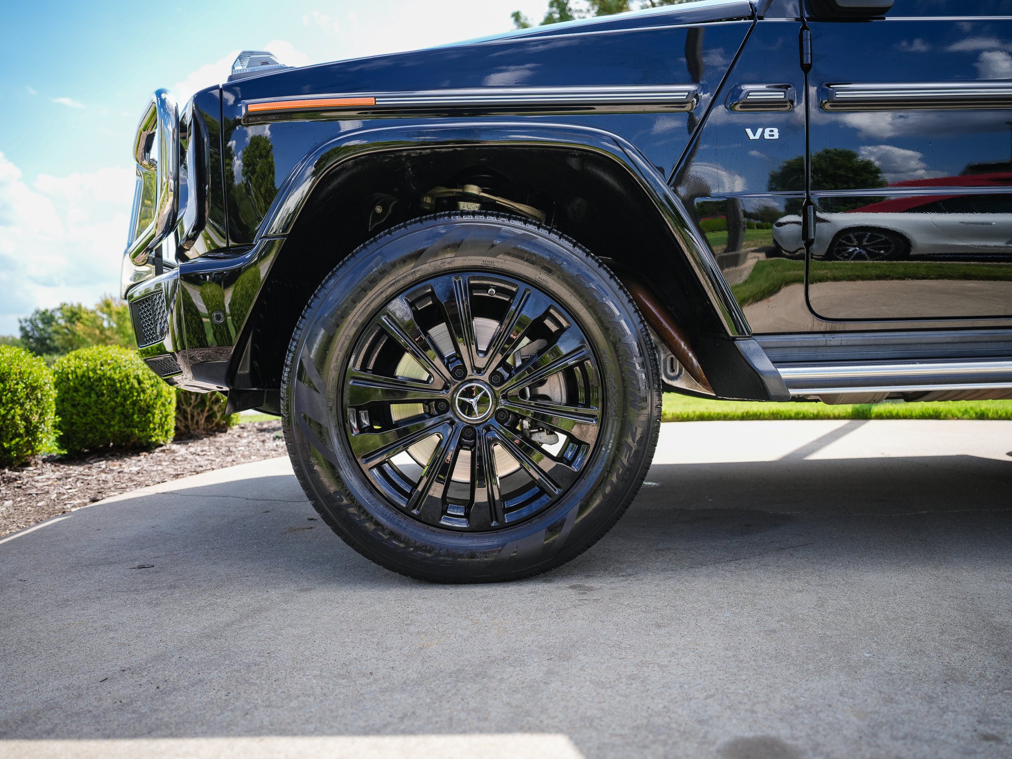 Certified Used 2022 Black Mercedes-Benz G 550 image 9