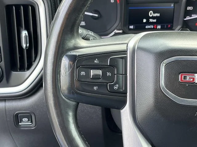 Used 2021 White GMC Elevation image 28