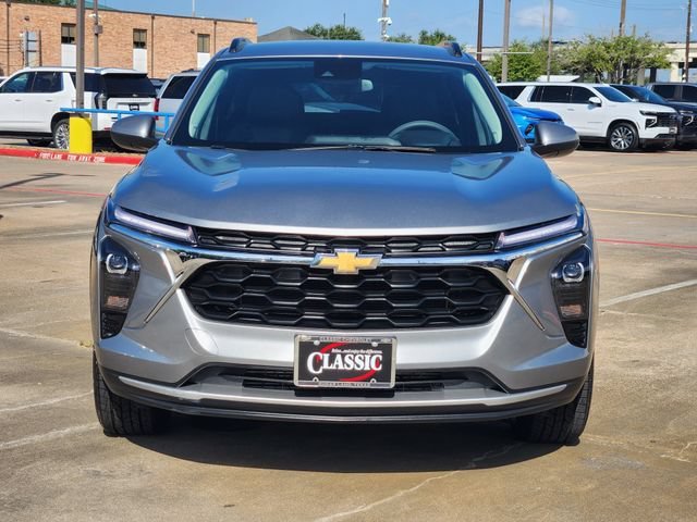Used 2025 Chevrolet Trax LT with VIN KL77LHEP9SC227308 for sale in Sugar Land, TX
