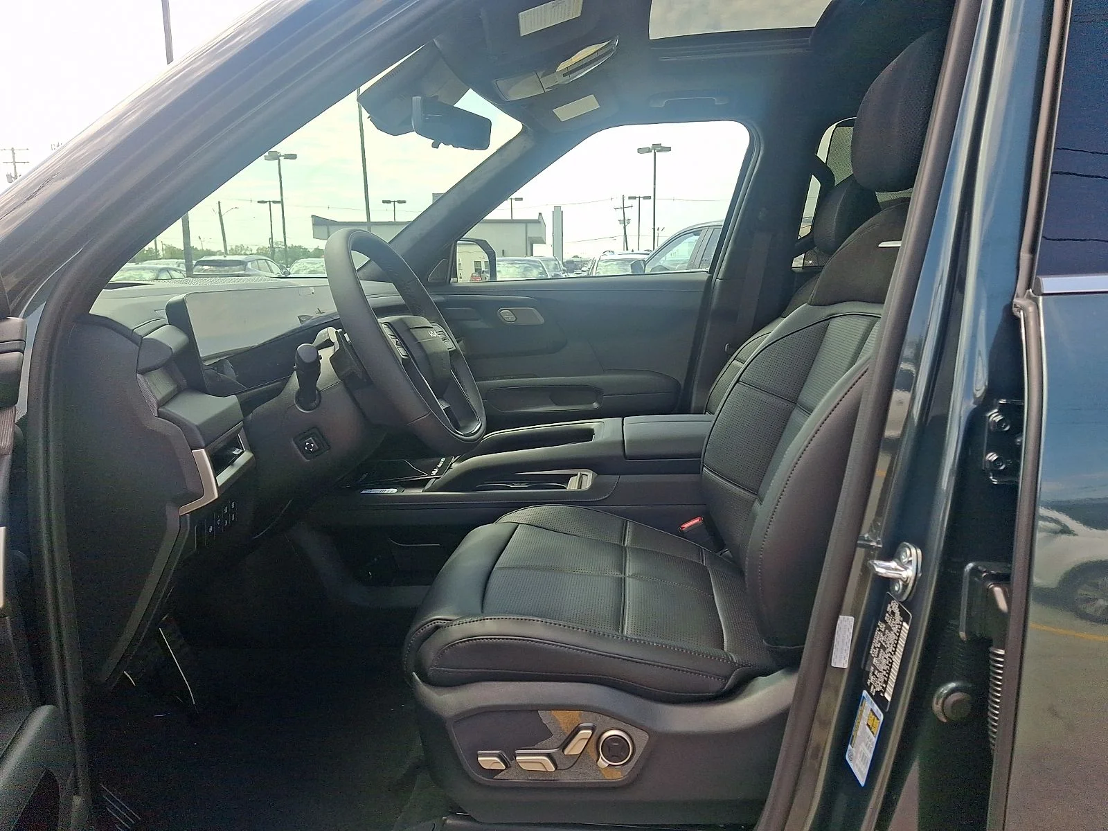 New 2027 Green Kia SX Prestige image 14