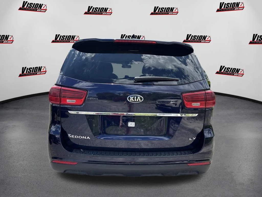 Used 2020 Blue Kia LX image 7