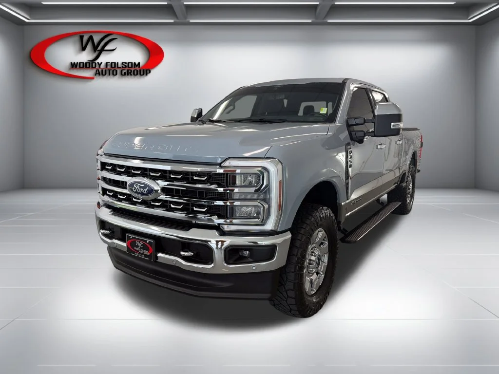 Used 2024 Gray Ford Lariat image 3