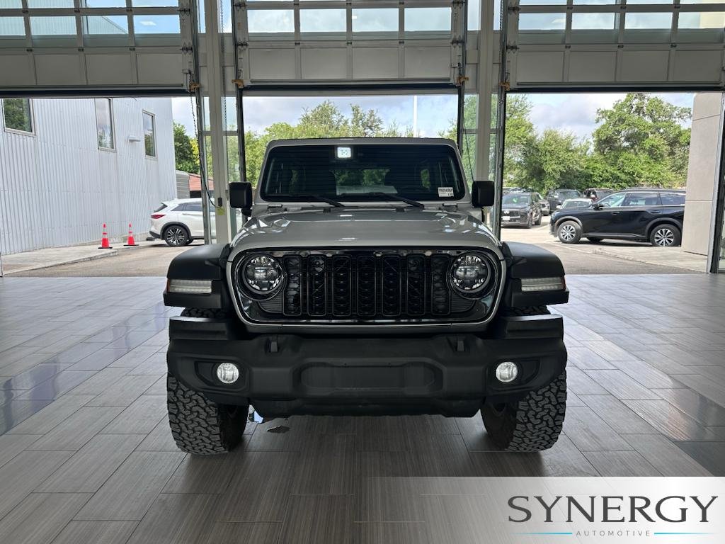 Used 2024 Silver Zynith Clearcoat Jeep Willys image 24