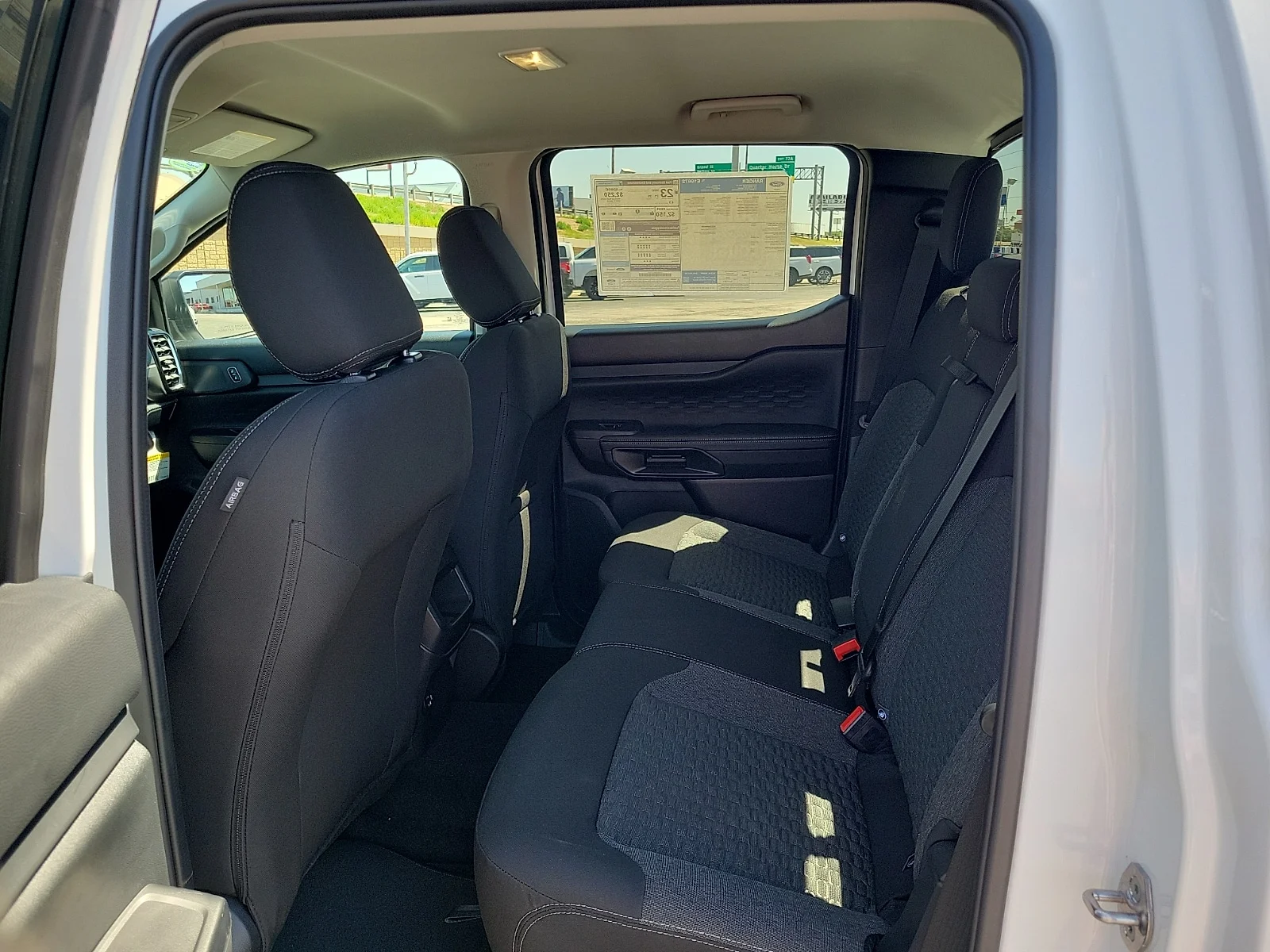 New 2026 Oxford White Ford XLT image 9