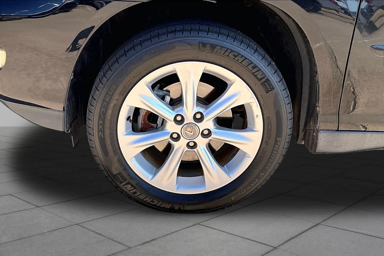 Used 2008 Black Onyx Lexus  image 6