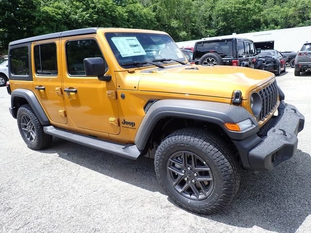 New 2026 Goldilocks Exterior Paint Jeep Sport S image 9