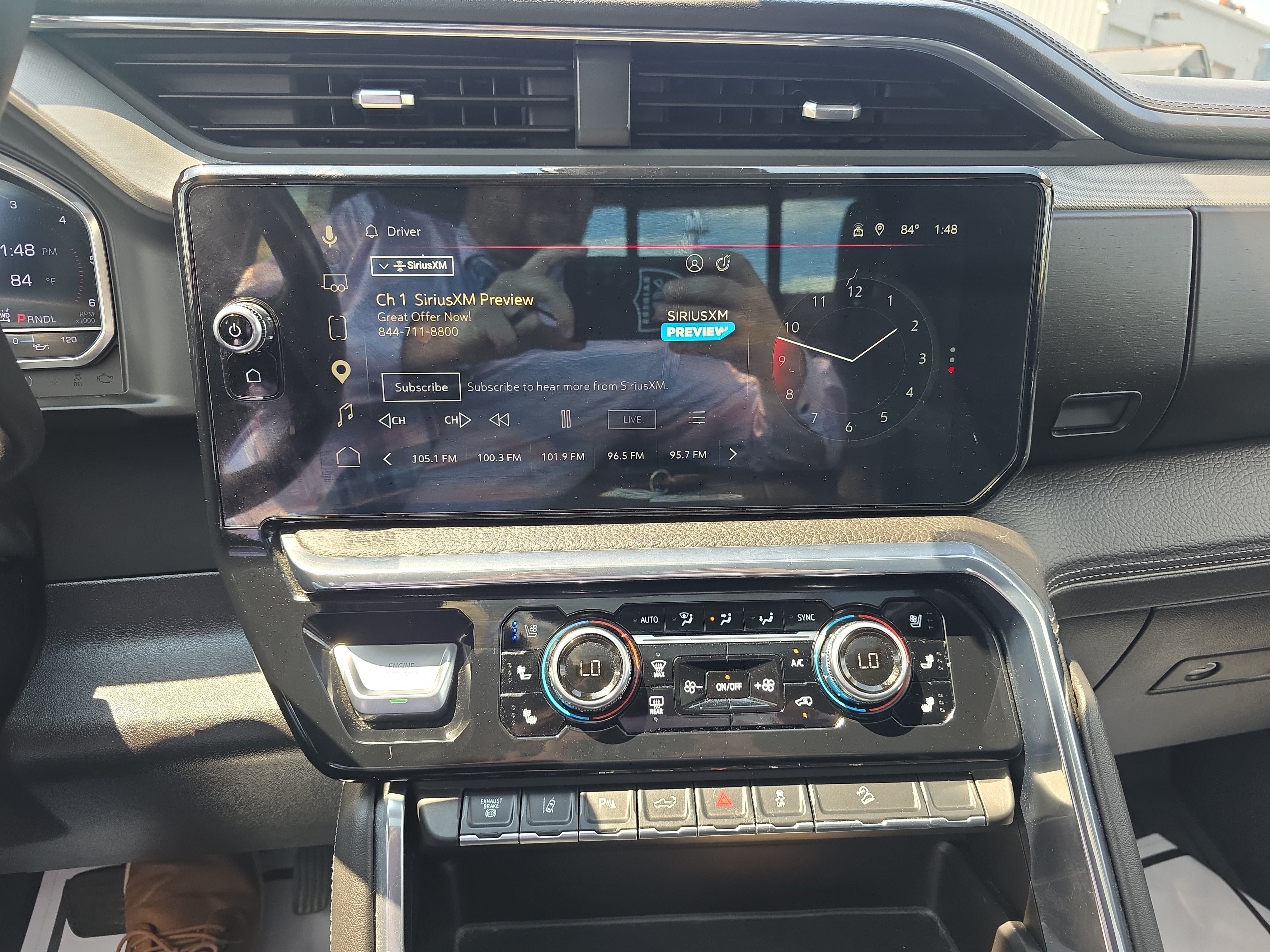 Used 2025 Onyx Black GMC Denali image 14