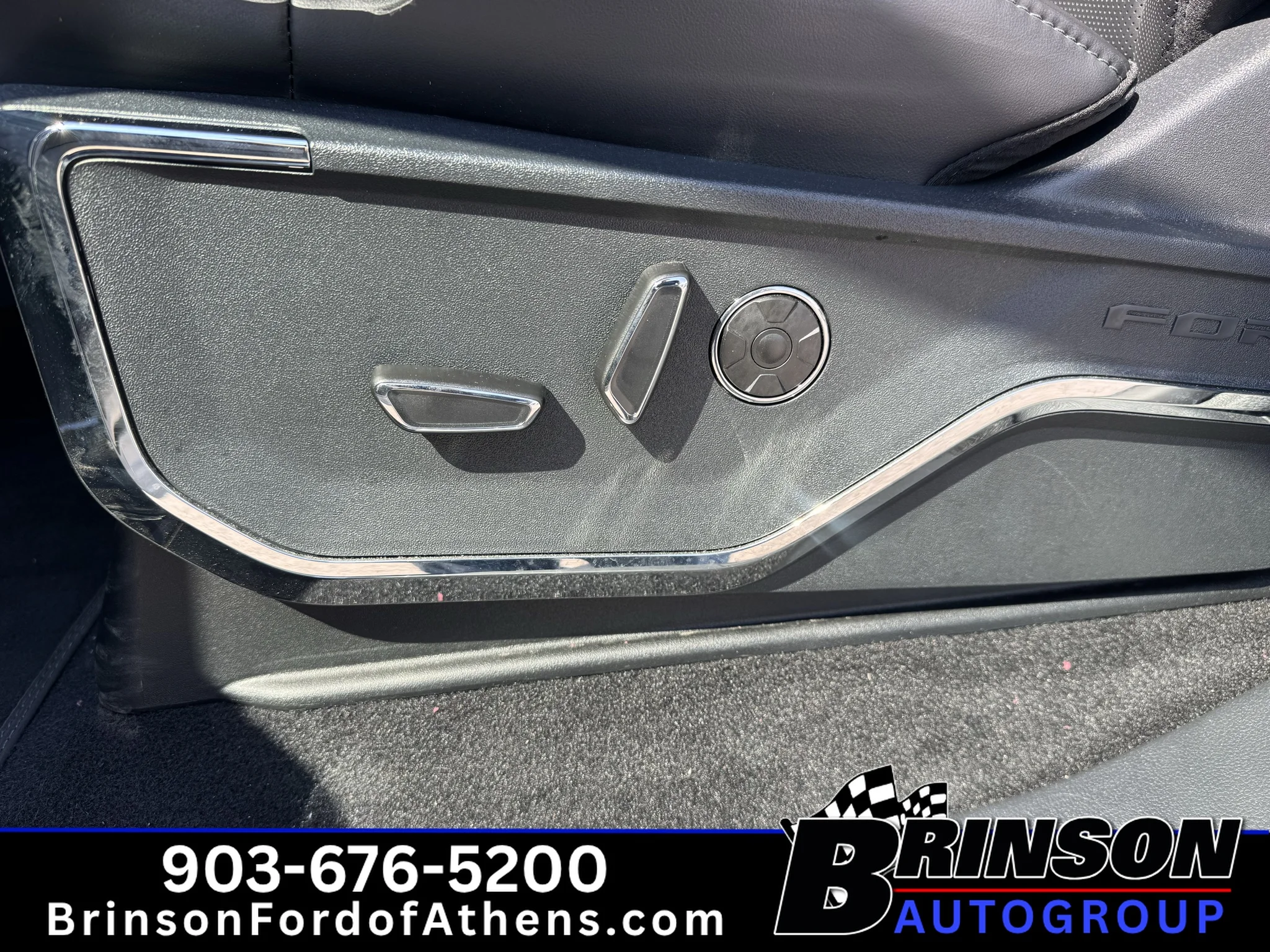 Used 2025 Star White Metallic Tri-Coat Ford Platinum image 18