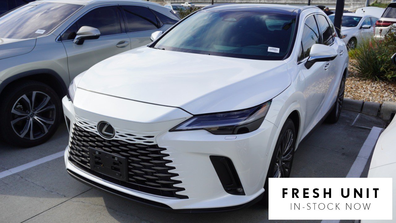 Used 2025 White Lexus RX 350 Luxury image 1