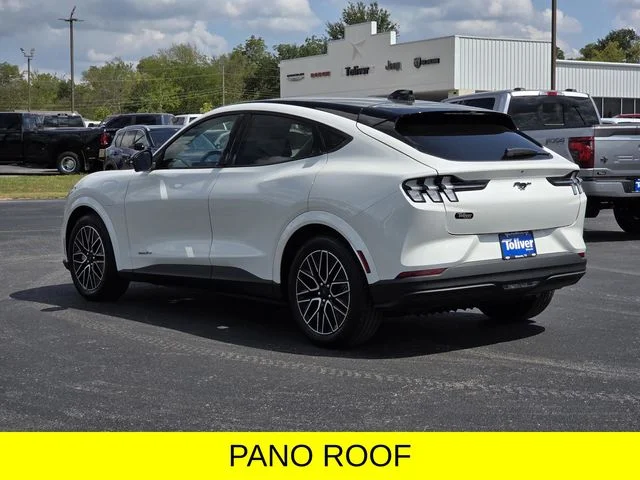 New 2026 Star White Metallic Tri-coat Ford Premium image 4