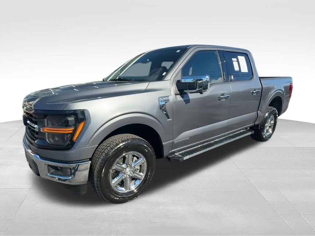 Used 2024 Gray Ford XLT image 4