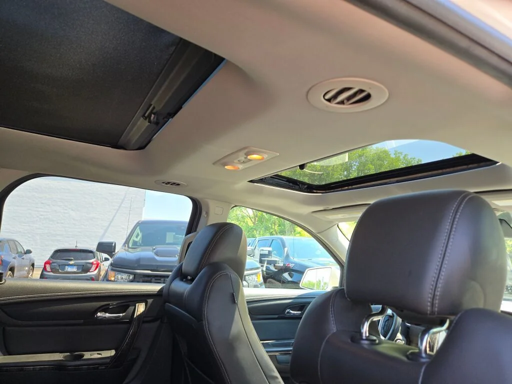 Used 2015 White GMC SLT-1 image 10