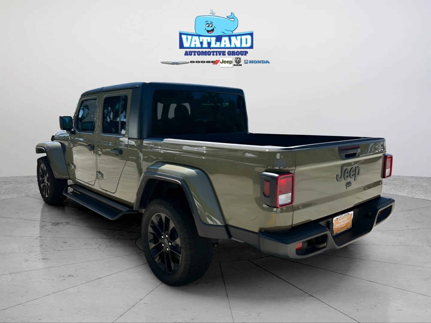 Used 2025 41 Jeep Nighthawk image 3