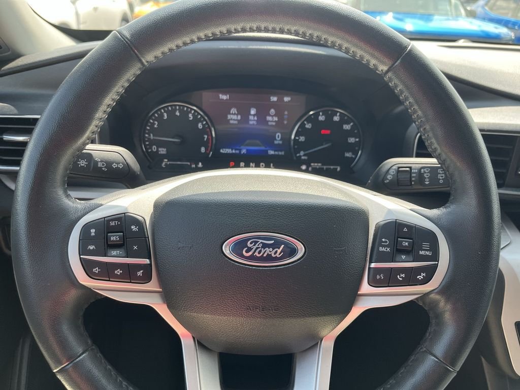 Used 2023 Blue Ford XLT image 14