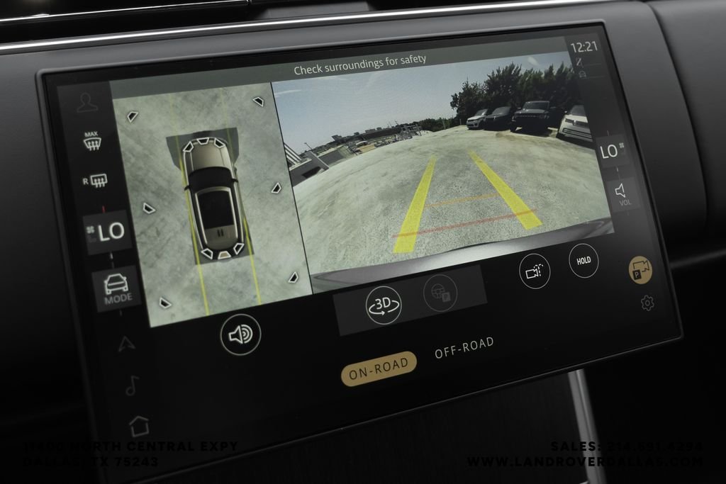 New 2026 1le Land Rover SE image 18