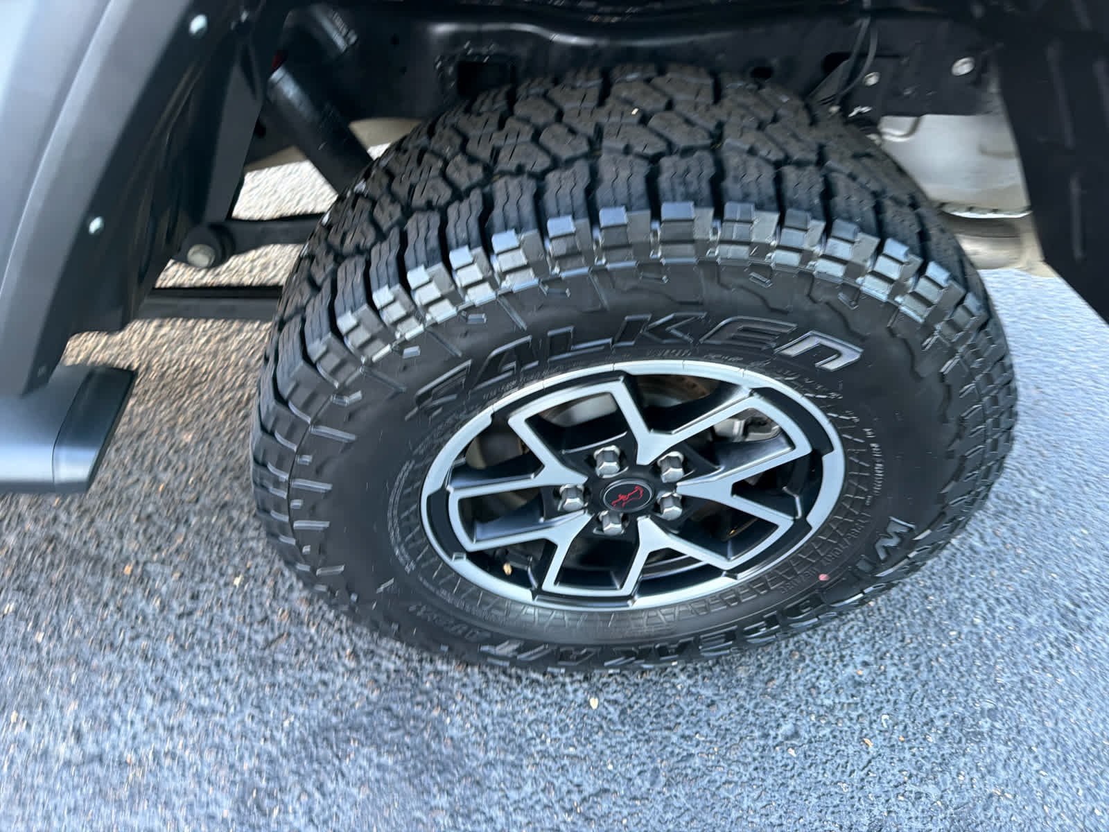 Used 2024 Bright White Clearcoat Jeep Rubicon image 14