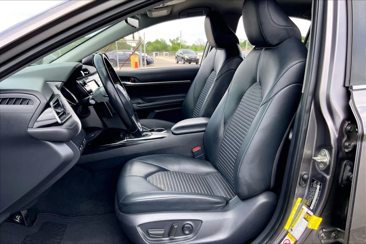 Used 2019 Predawn Gray Mica Toyota SE image 8