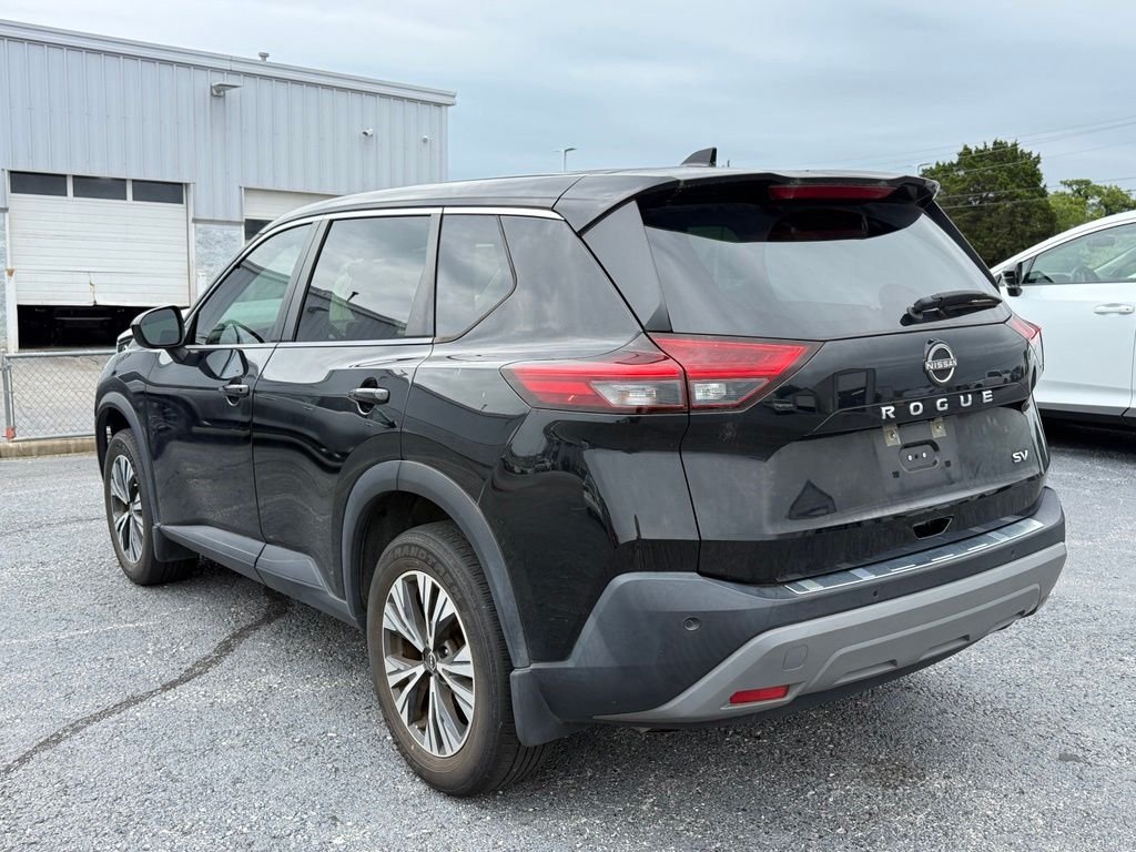 Used 2023 Black Nissan SV image 17