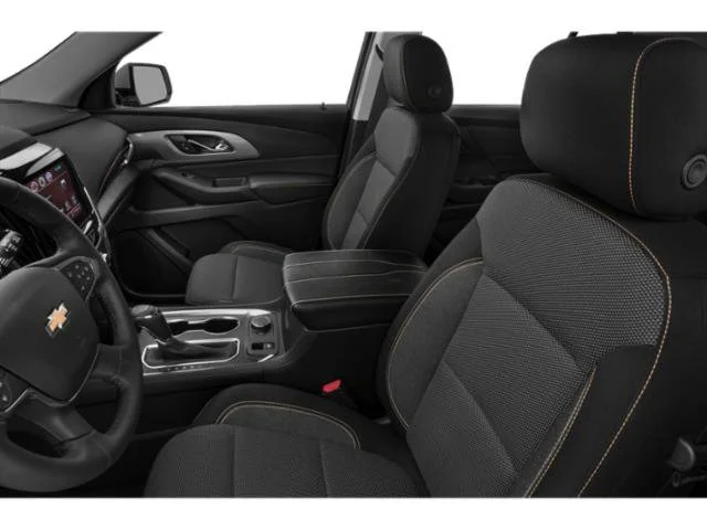 Used 2018 Pepperdust Metallic Chevrolet LT Cloth image 12