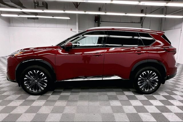 2025 Nissan Rogue Platinum - Photo 14