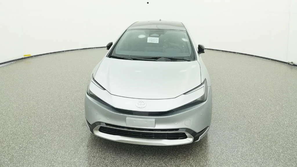 New 2026 Cutting Edge Toyota XSE Premium image 6