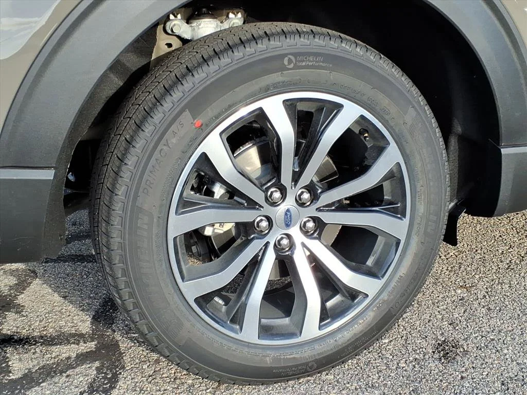 2026 Ford Explorer ST-LINE - Photo 7